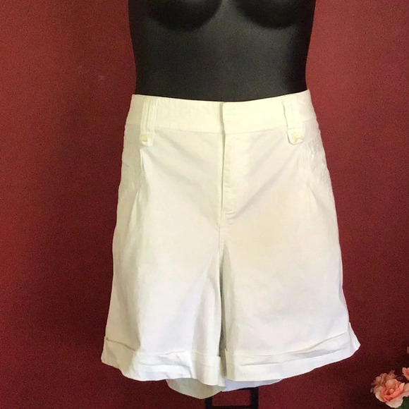 VENEZIA DENIM SHORTS SIZE 24 - Picture 1 of 5